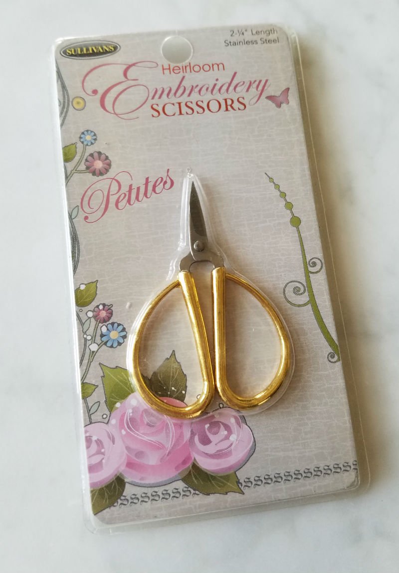 Sullivan's Heirloom Embroidery Scissors petites with 2.25 blades and  options of gold or silver plated handles. – Needlepoint For Fun